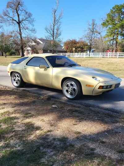 1982 Porsche 928