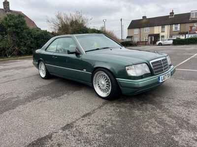 mercedes e320 coupe w124