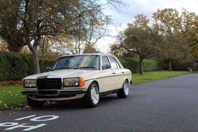 Mercedes E-Class W123 Auto