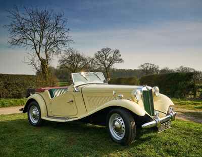 MG TD 1953 - Classic Car - Cream colour