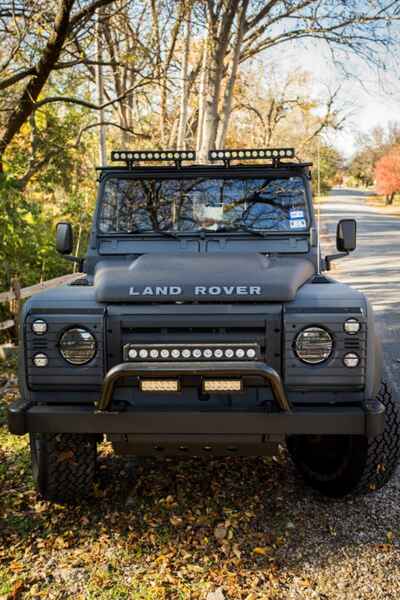 1986 Land Rover Defender