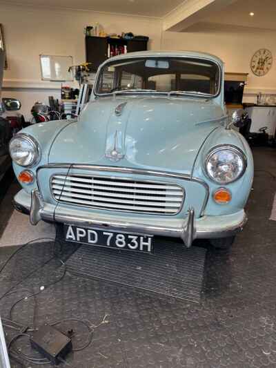 * Morris Minor 1000 Traveller *