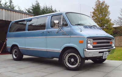 1978 Dodge Chrysler B200 Tradesman Day Van V8 with 360 Engine