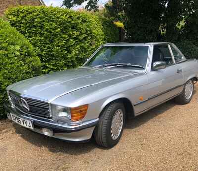 1987 MERCEDES 300SL  R 107 Astral Silver  /  black grey  leather