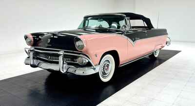 1955 Ford Fairlane Sunliner