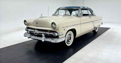 1954 Ford Crestline Victoria