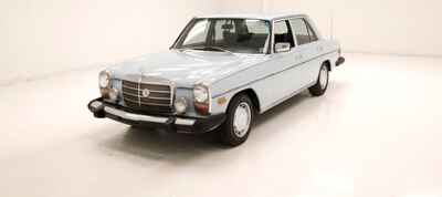 1976 Mercedes-Benz 300-Series Sedan