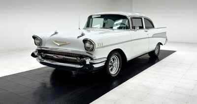 1957 Chevrolet Bel Air / 150 / 210 2-Door Sedan