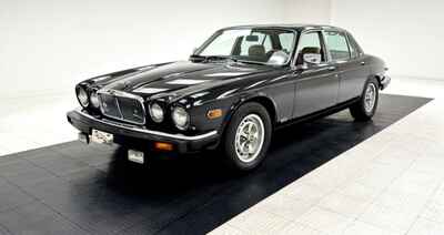 1984 Jaguar XJ6 Vanden Plas