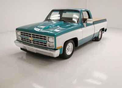 1983 Chevrolet C-10 Pickup