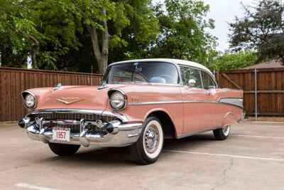 1957 Chevrolet Bel Air / 150 / 210