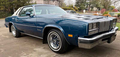 1976 Oldsmobile Cutlass supreme