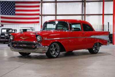 1957 Chevrolet Bel Air / 150 / 210