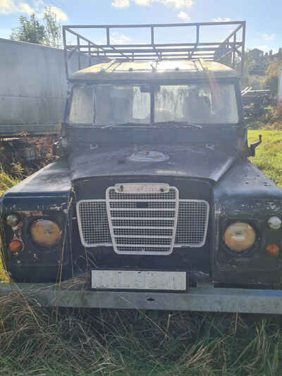 Land Rover Series III SWB 1975 requiring restoration (Road Tax and MOT Exempt)