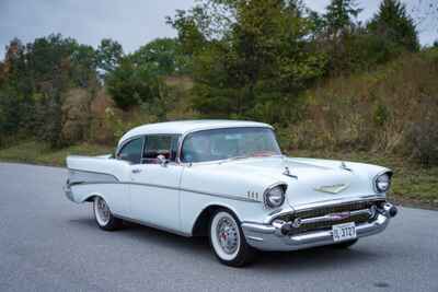 1957 Chevrolet Bel Air / 150 / 210