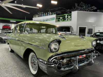 1957 Chevrolet Bel Air / 150 / 210 4 dr Sedan