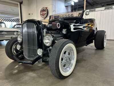 1932 FORD ROADSTER Street Rod