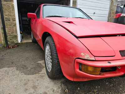 Porsche 924 Turbo (Barn find)