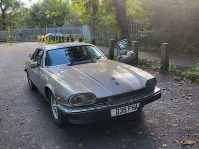 1987 Jaguar XJS 3 6 for restoration spare or repair