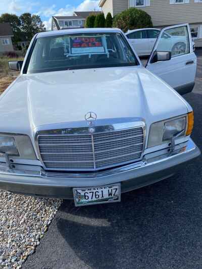 1988 Mercedes-Benz 400-Series SEL