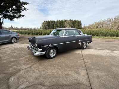 1953 Ford Crestline Victoria