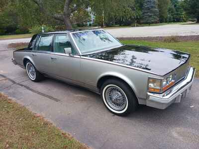 1978 Cadillac Seville elegante