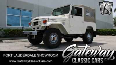 1975 Toyota Land Cruiser FJ 40