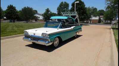 1959 Ford Fairlane Skyliner - Retractable Top