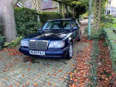 Mercedes Benz 1994 W124 280TE estate