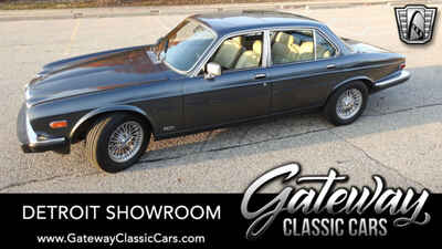 1983 Jaguar XJ6 Vanden Plas