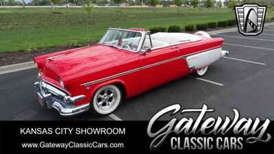 1954 Ford Crestline Sunliner