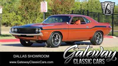 1970 Dodge Challenger HEMI Restomod