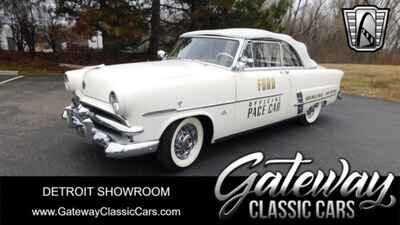 1953 Ford Crestline Sunliner