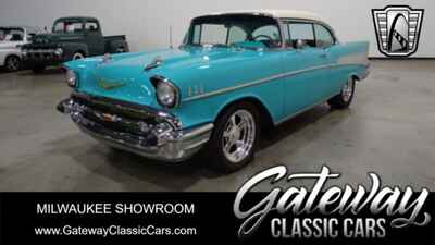 1957 Chevrolet Bel Air / 150 / 210