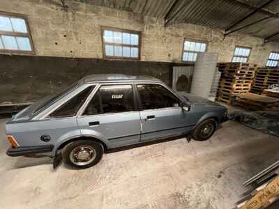 Mk3 Ford Escort  1600 GHIA