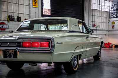 Ford Thunderbird 1966 - Stunning