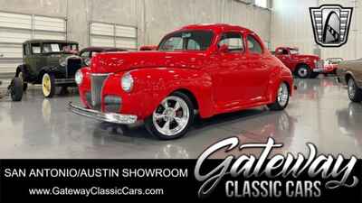 1941 Ford Deluxe Coupe