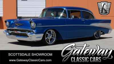 1957 Chevrolet Bel Air / 150 / 210