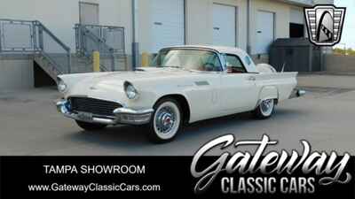 1957 Ford Thunderbird Convertible w /  Hardtop