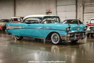 1957 Chevrolet Bel Air / 150 / 210