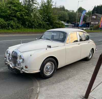 Daimler 250 v8 1968