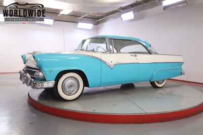 1955 Ford Fairlane Victoria