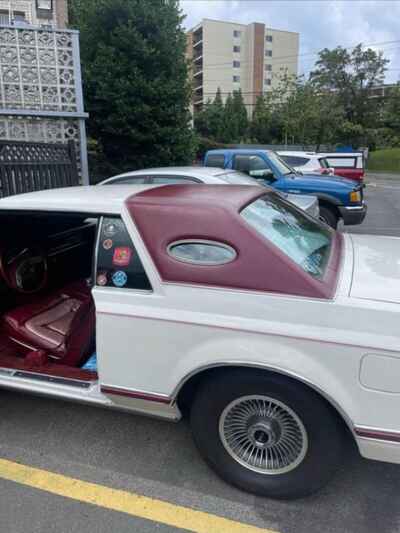 1979 Lincoln Continental cartier