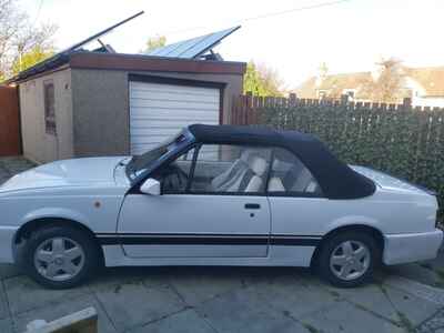 vauxhall cavalier mk2 convertible 1 8i