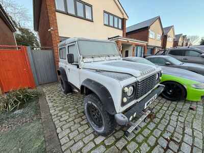 Land Rover Series 88 Defender 90