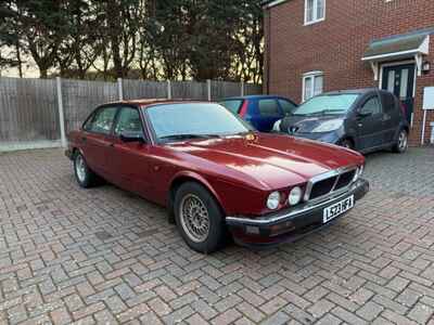 Jaguar XJ40 XJ6