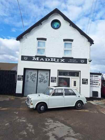 1972 Austin. Princess 1300 Vanden Plas rare 1275 manual, full sunroof