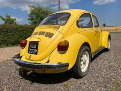 Volkswagen Beetle 1975 Sunshine Model