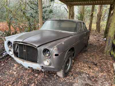 ROVER P5B 1969 V8 AUTO  2 former owner