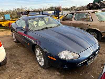 2000 jaguar XK8